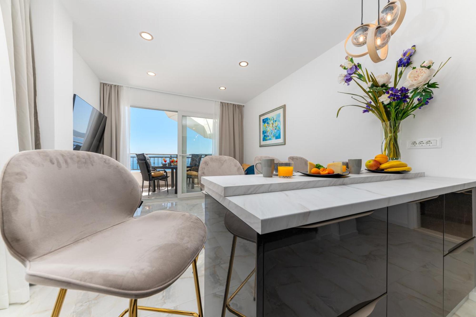 Seaview Apartments Nives Brela Room photo