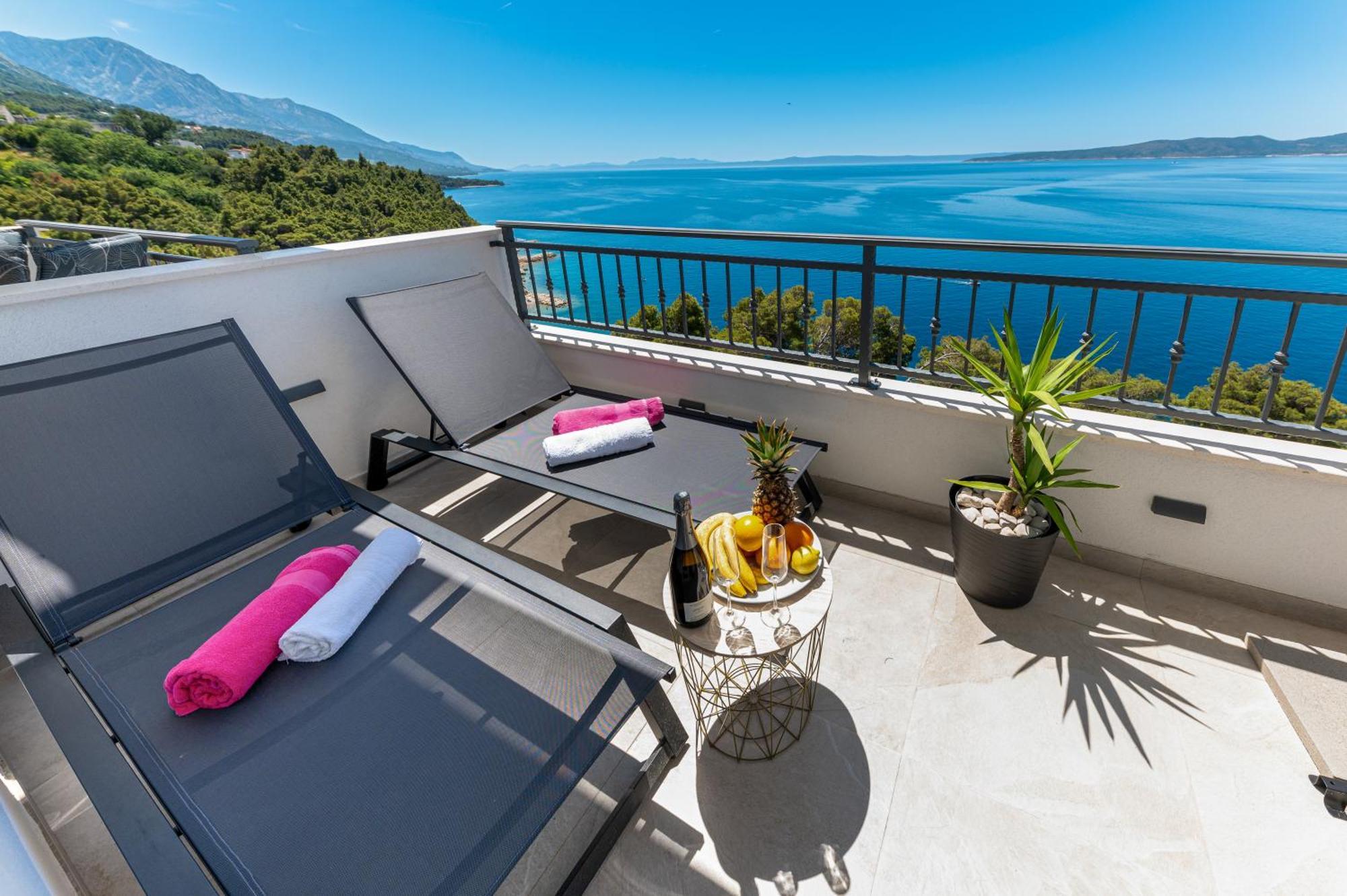 Seaview Apartments Nives Brela Room photo