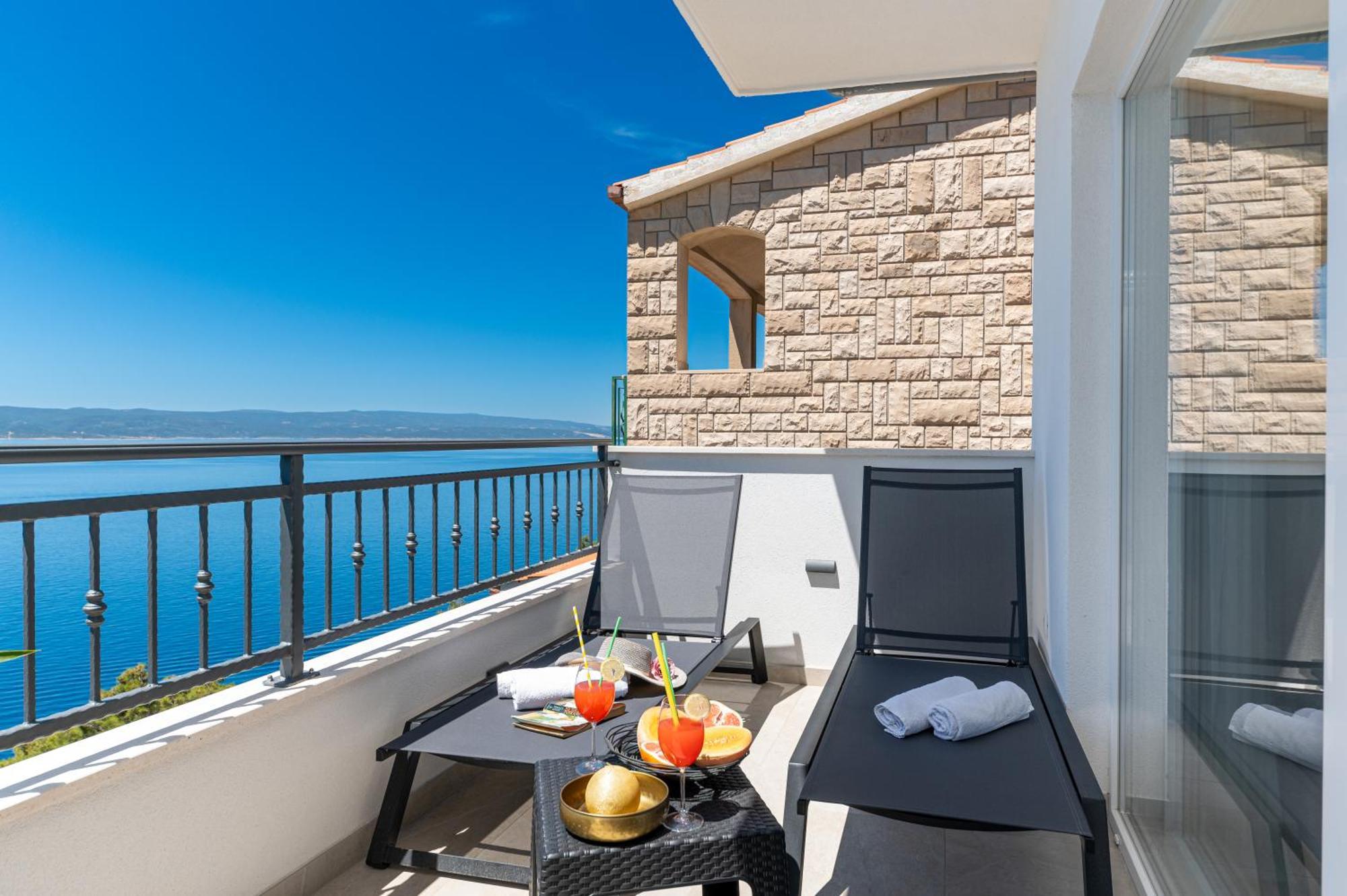 Seaview Apartments Nives Brela Room photo